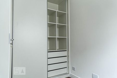 Casa de condomínio para alugar com 100m², 2 quartos e 2 vagasQuarto 2