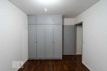Apartamento à venda com 140m², 3 quartos e 2 vagasSuíte 3