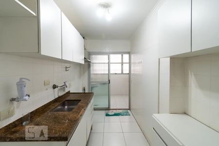 Apartamento à venda com 140m², 3 quartos e 2 vagasCozinha
