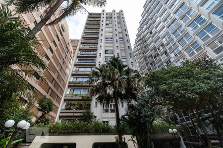 Apartamento à venda com 140m², 3 quartos e 2 vagasFachada