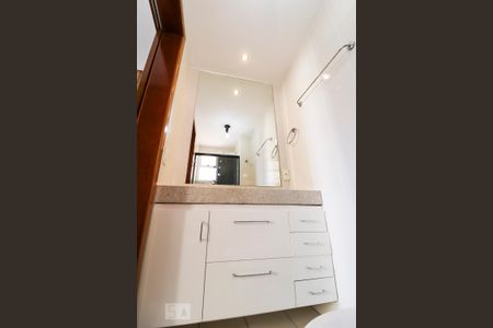 Apartamento para alugar com 171m², 3 quartos e 2 vagas Apartamento para alugar com 171m², 3 quartos e 2 vagasBanheiro da Suíte 3