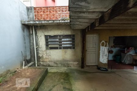 Casa à venda com 275m², 2 quartos e 1 vaga Casa à venda com 275m², 2 quartos e 1 vagaVista