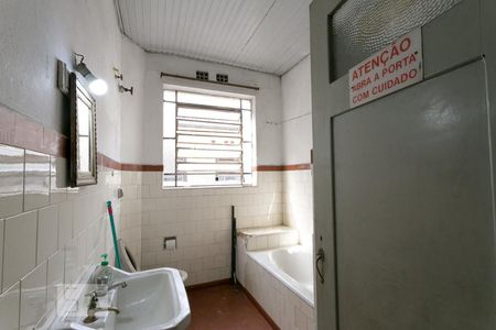 Casa para alugar com 150m², 3 quartos e sem vagaBanheiro