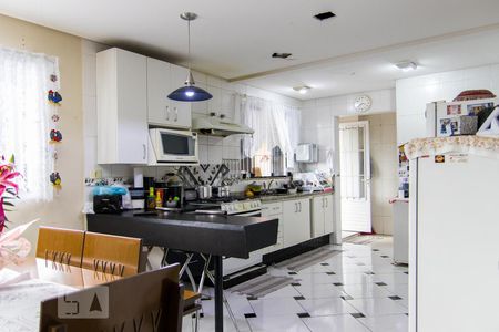 Casa à venda com 300m², 3 quartos e 7 vagasCozinha