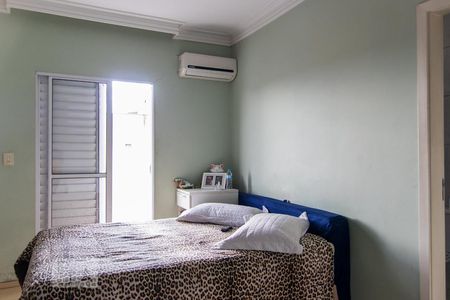 Casa à venda com 300m², 3 quartos e 7 vagasSuíte 2