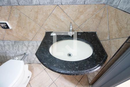 Casa para alugar com 85m², 2 quartos e sem vagaBanheiro 