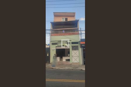 Casa para alugar com 85m², 2 quartos e sem vagaFachada