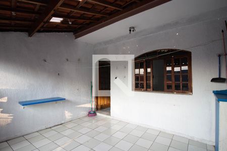 Casa para alugar com 85m², 2 quartos e sem vagavaranda