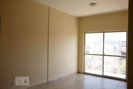 Sala de apartamento à venda com 2 quartos, 50m² em Vargem Pequena, Rio de Janeiro