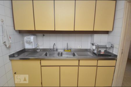 Apartamento à venda com 235m², 4 quartos e 1 vagaCozinha