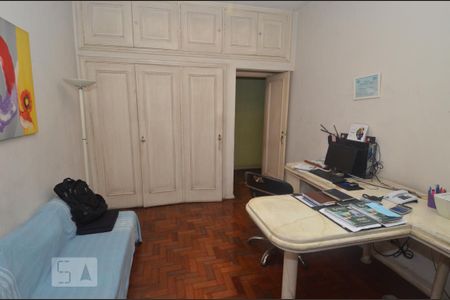 Apartamento à venda com 235m², 4 quartos e 1 vagaQuarto 2
