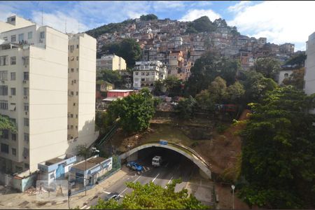 Apartamento à venda com 235m², 4 quartos e 1 vagaVista