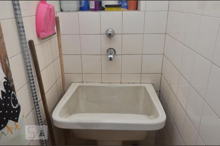 Apartamento à venda com 235m², 4 quartos e 1 vagaÁrea de Serviço