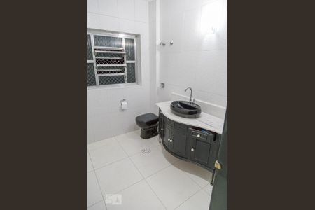 Apartamento à venda com 126m², 3 quartos e sem vagaBanheiro 2