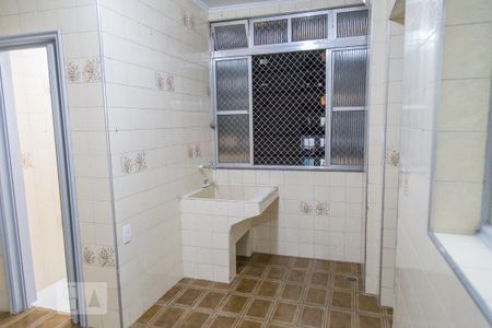 Apartamento à venda com 126m², 3 quartos e sem vagaÁrea de Serviço