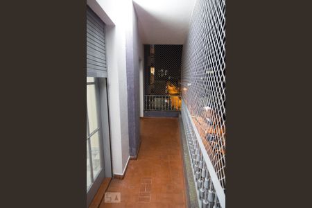 Corredor de apartamento à venda com 3 quartos, 126m² em Brás, São Paulo