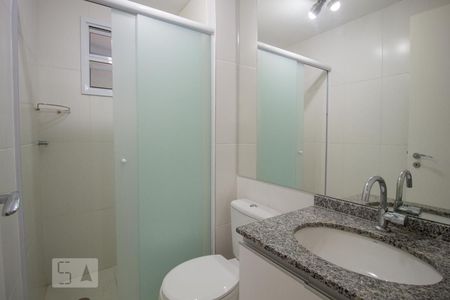 Apartamento à venda com 59m², 3 quartos e 1 vaga Apartamento à venda com 59m², 3 quartos e 1 vagaBanheiro Social