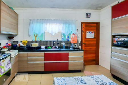 Casa à venda com 200m², 3 quartos e 2 vagasCozinha