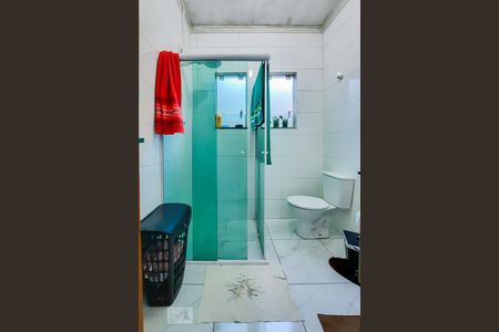 Casa à venda com 200m², 3 quartos e 2 vagasBanheiro