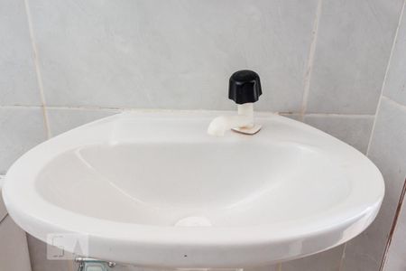 Casa para alugar com 60m², 1 quarto e sem vaga Casa para alugar com 60m², 1 quarto e sem vagaBanheiro