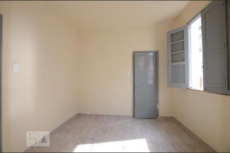Quarto 1 de casa para alugar com 1 quarto, 59m² em Ramos, Rio de Janeiro