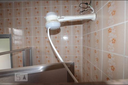 Casa para alugar com 70m², 2 quartos e sem vagaBanheiro Social- chuveiro