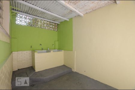 Casa para alugar com 70m², 2 quartos e sem vagaÁrea de Serviço