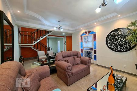Sala 1 de casa à venda com 3 quartos, 280m² em Bandeirantes (pampulha), Belo Horizonte