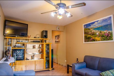 Sala de casa à venda com 3 quartos, 170m² em Vila Romero, São Paulo