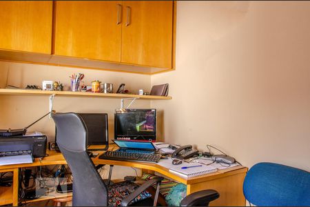 Casa à venda com 170m², 3 quartos e 2 vagasQuarto 2