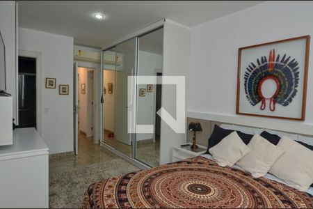 Apartamento à venda com 180m², 3 quartos e 2 vagasQuarto 2