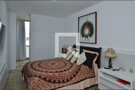 Apartamento à venda com 180m², 3 quartos e 2 vagasQuarto 3