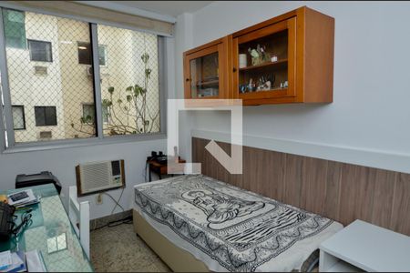 Apartamento à venda com 180m², 3 quartos e 2 vagasQuarto 1