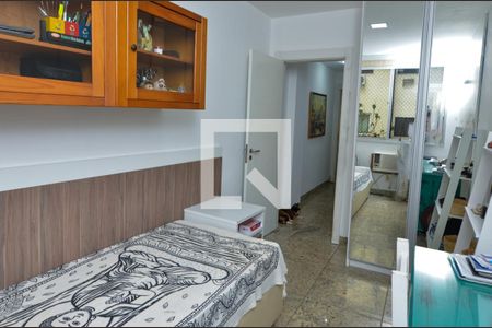 Apartamento à venda com 180m², 3 quartos e 2 vagasQuarto 1