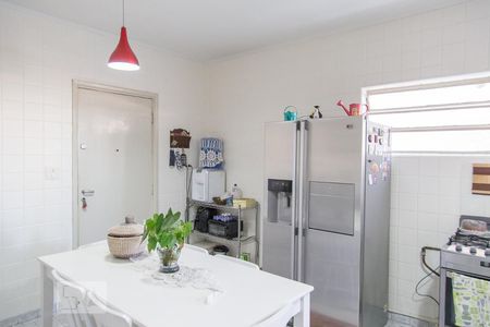 Apartamento à venda com 118m², 3 quartos e sem vagaCozinha