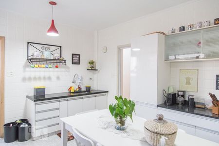 Apartamento à venda com 118m², 3 quartos e sem vagaCozinha