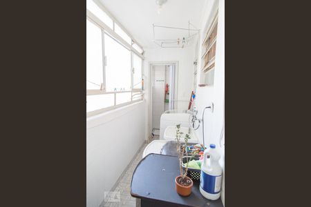 Apartamento à venda com 118m², 3 quartos e sem vagaÁrea de Serviço