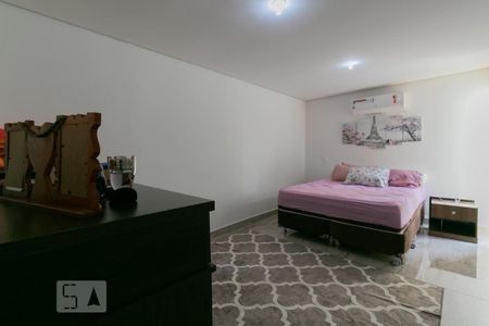 Casa à venda com 130m², 3 quartos e 3 vagasSuíte 2