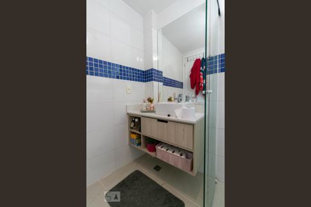 Casa à venda com 130m², 3 quartos e 3 vagasBanheiro da Suíte 2