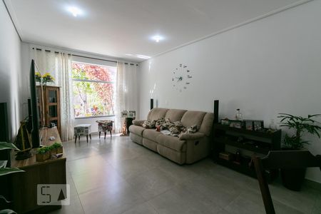 Sala de casa à venda com 3 quartos, 130m² em Chácara Santo Antônio (zona Leste), São Paulo