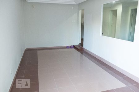 Sala de casa para alugar com 3 quartos, 250m² em Caminho das Árvores, Salvador