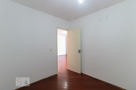 Quarto 1 de apartamento para alugar com 2 quartos, 70m² em Jaguaribe, Osasco