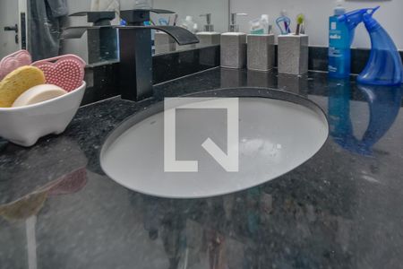 Apartamento à venda com 44m², 2 quartos e 1 vaga Apartamento à venda com 44m², 2 quartos e 1 vagaBanheiro