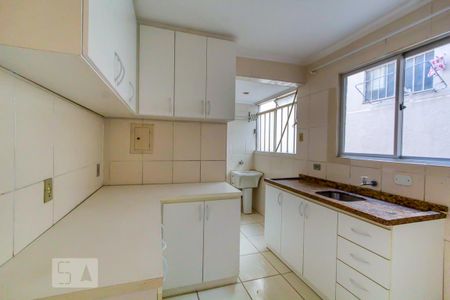Apartamento à venda com 61m², 2 quartos e 1 vaga Apartamento à venda com 61m², 2 quartos e 1 vagaCozinha