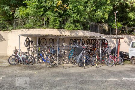 Apartamento à venda com 61m², 2 quartos e 1 vaga Apartamento à venda com 61m², 2 quartos e 1 vagaÁrea comum - Bicicletário