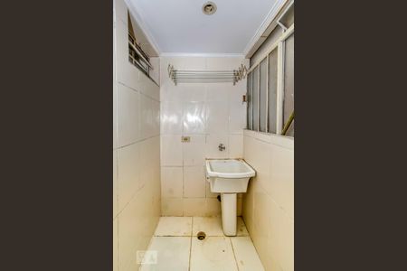 Apartamento à venda com 61m², 2 quartos e 1 vaga Apartamento à venda com 61m², 2 quartos e 1 vagaÁrea de Serviço