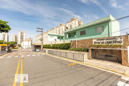 Apartamento para alugar com 52m², 2 quartos e 1 vaga Apartamento para alugar com 52m², 2 quartos e 1 vagaFachada