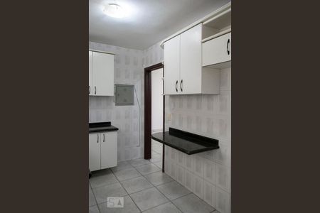 Apartamento para alugar com 52m², 2 quartos e 1 vaga Apartamento para alugar com 52m², 2 quartos e 1 vagaCOZINHA