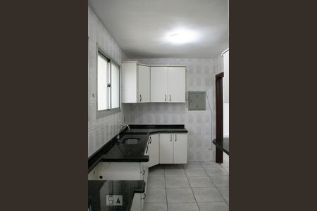 Apartamento para alugar com 52m², 2 quartos e 1 vaga Apartamento para alugar com 52m², 2 quartos e 1 vagaCOZINHA