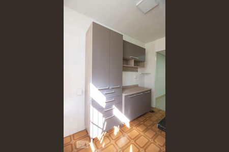 Apartamento para alugar com 46m², 2 quartos e 1 vagaCozinha - Armários